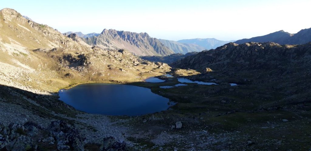 Quelques uns des nombreux lacs croisés sur le parcours du Grand Raid des Pyrénées